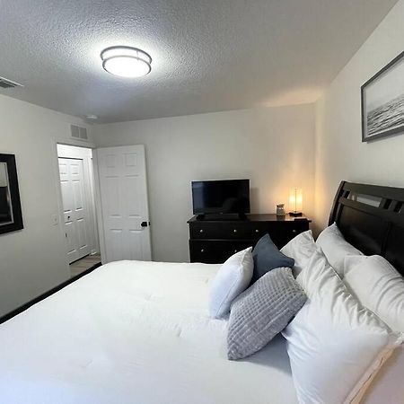 Riverside Riviera At Seminole Heights Тампа Экстерьер фото