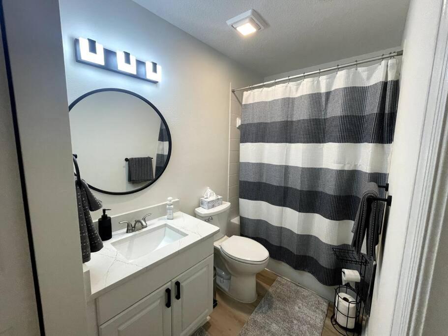Riverside Riviera At Seminole Heights Тампа Экстерьер фото