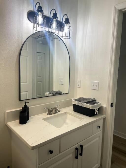 Riverside Riviera At Seminole Heights Тампа Экстерьер фото